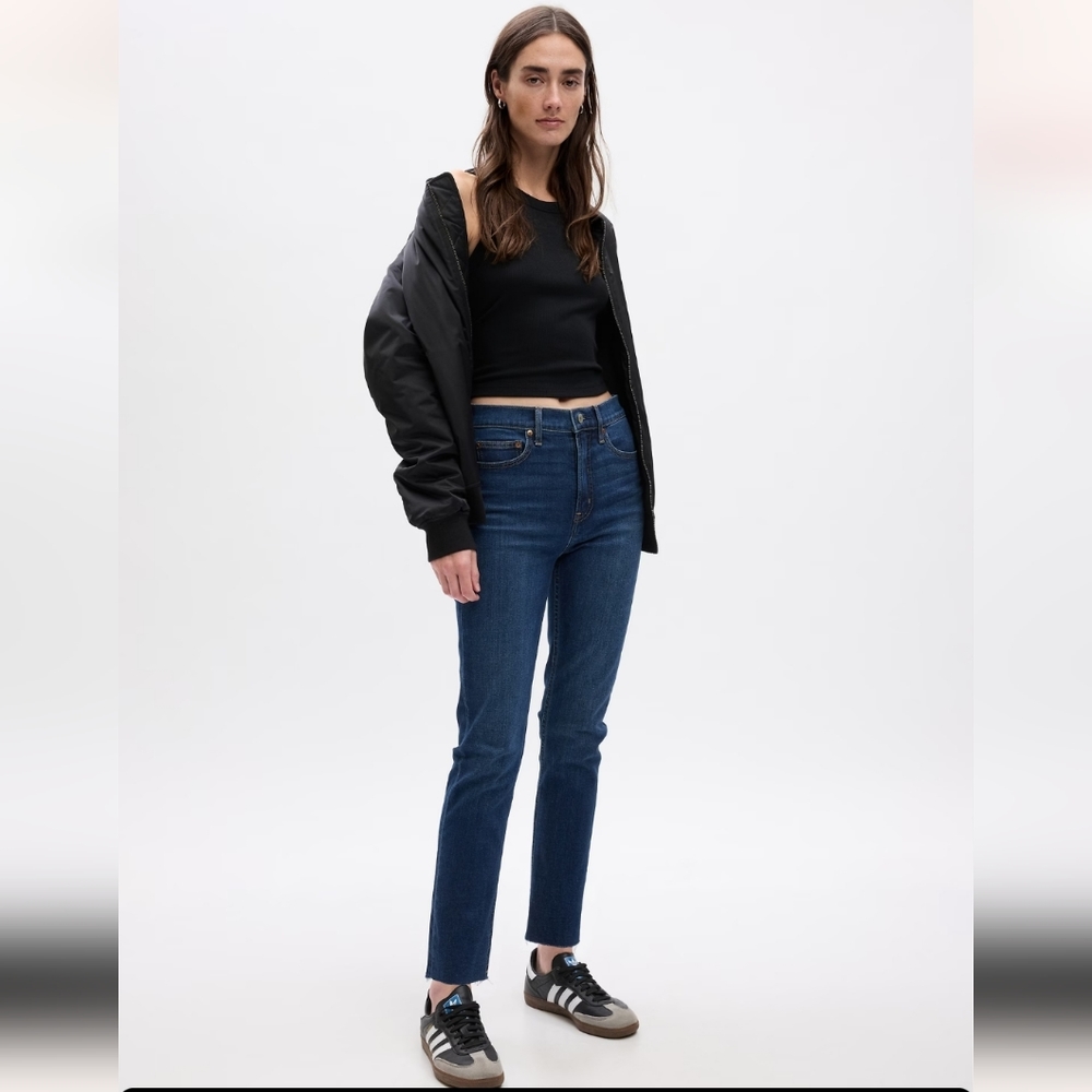 High Rise Vintage Slim Jeans